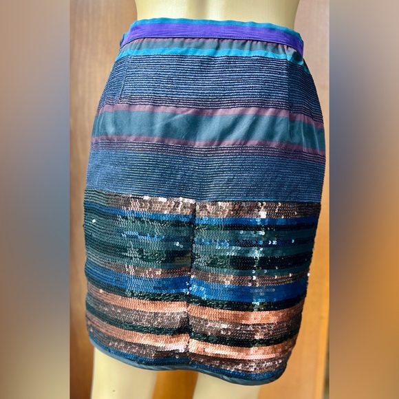GIANFRANCO FERRE Sequined Mini Skirt Size Small - Picture 4 of 10